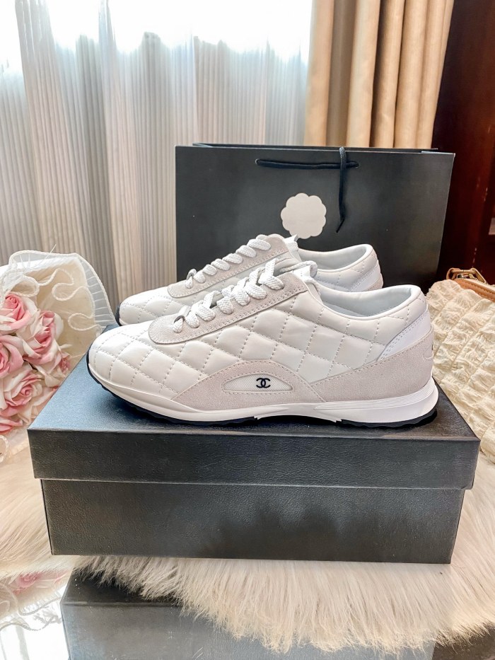 Women's flat sneaker shoes,  size 35-42, SS70-2674