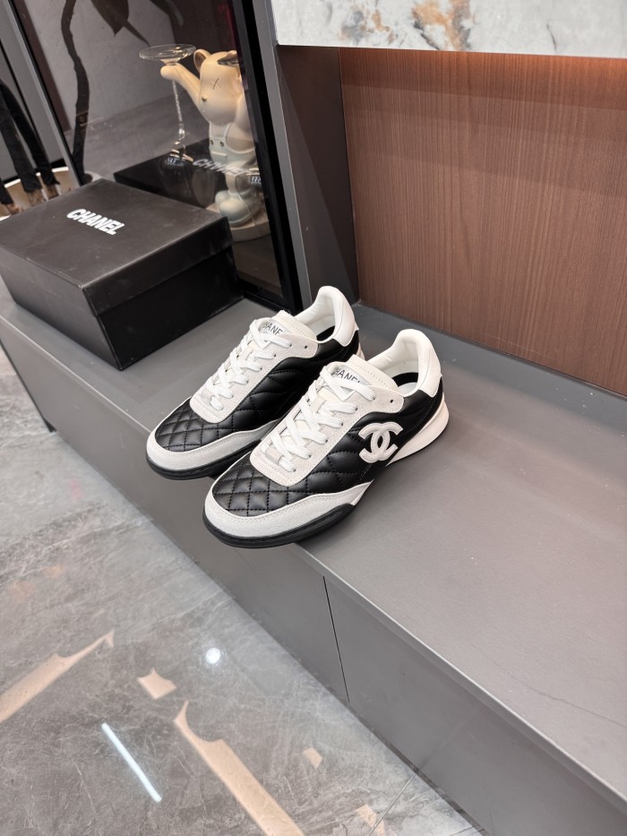 Women's flat sneaker shoes,  size 35-40, SS70-2699