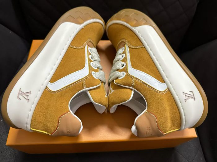 Women's men flat sneaker shoes,  size 35-45, SS80-647-650