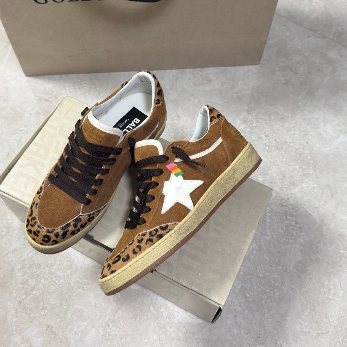 Women's men flat sneaker shoes,  size 34-46, SS110-694