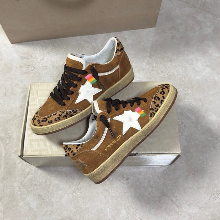 Women's men flat sneaker shoes,  size 34-46, SS110-694