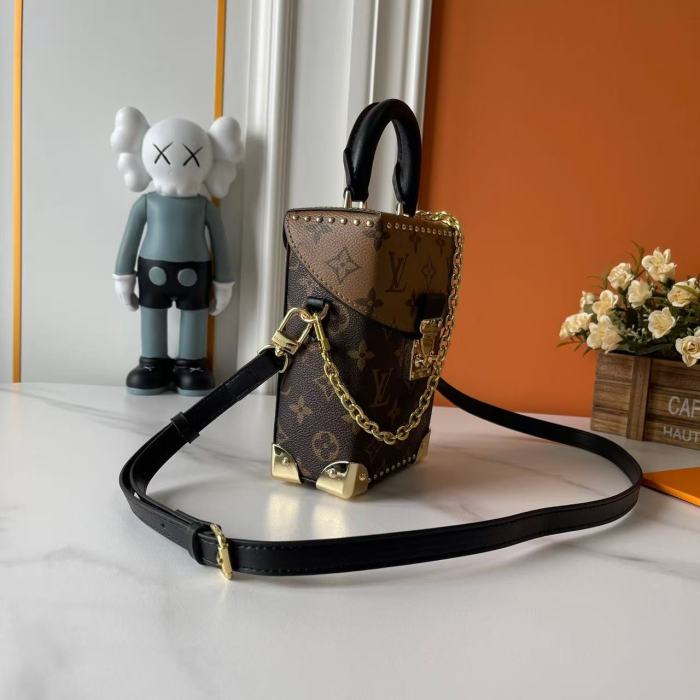 Split leather bag ,4A ,size 17.5*12.5*6cm,  B88-413