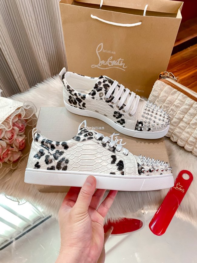 Women's men flat shoes,size 35-47, SS88-911