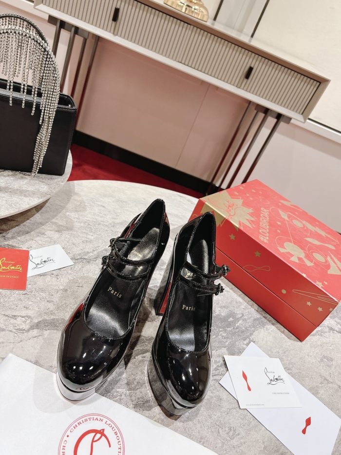 High quality women heel shoes,with box,size 35-42, SS120-385