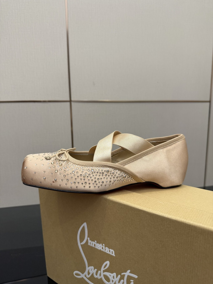 High quality women flat shoes,with box,size 35-41, SS120-398
