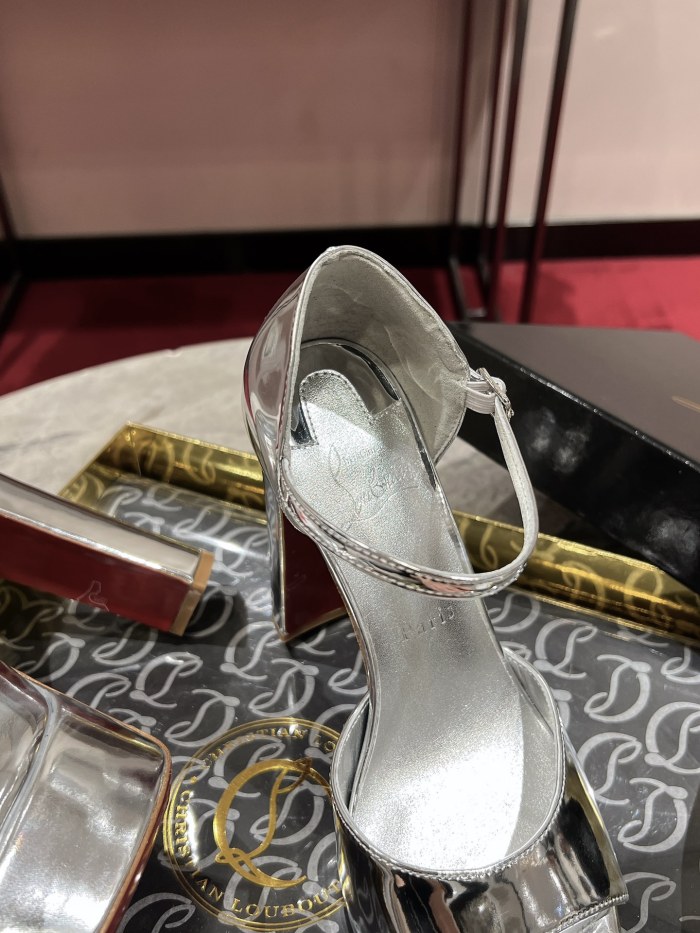 High quality women heel shoes,with box,size 35-42, SS120-372