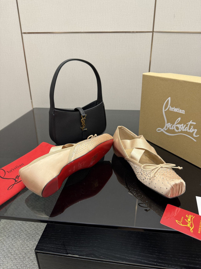 High quality women flat shoes,with box,size 35-41, SS120-398