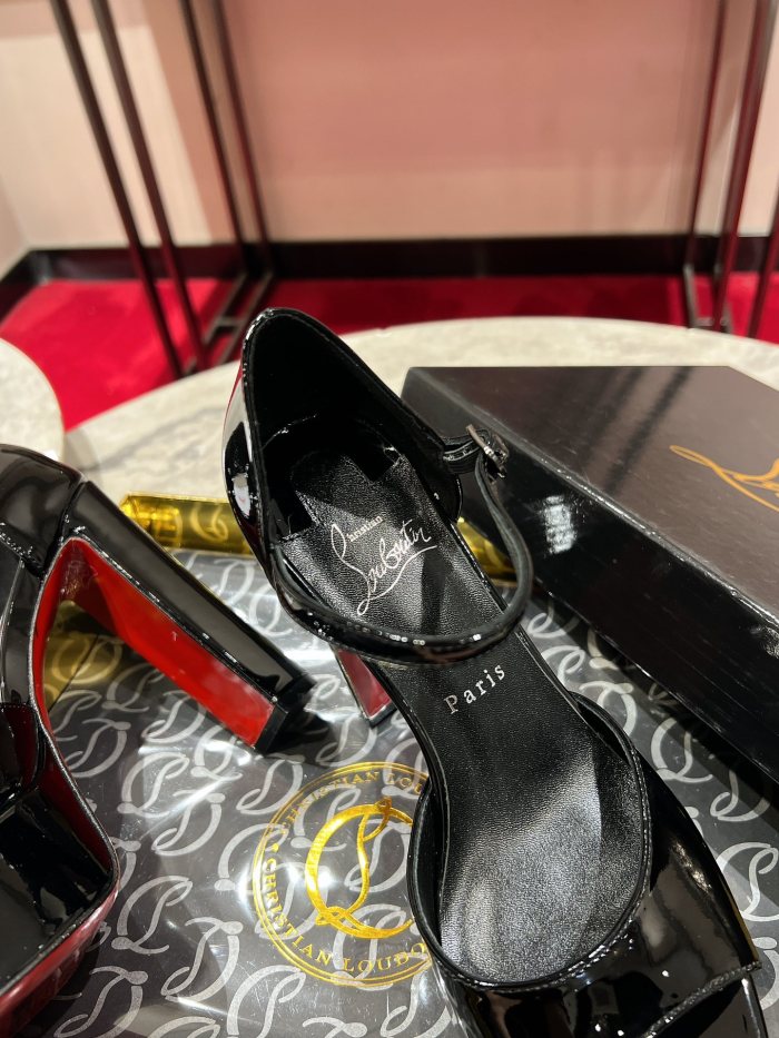 High quality women heel shoes,with box,size 35-42, SS120-366
