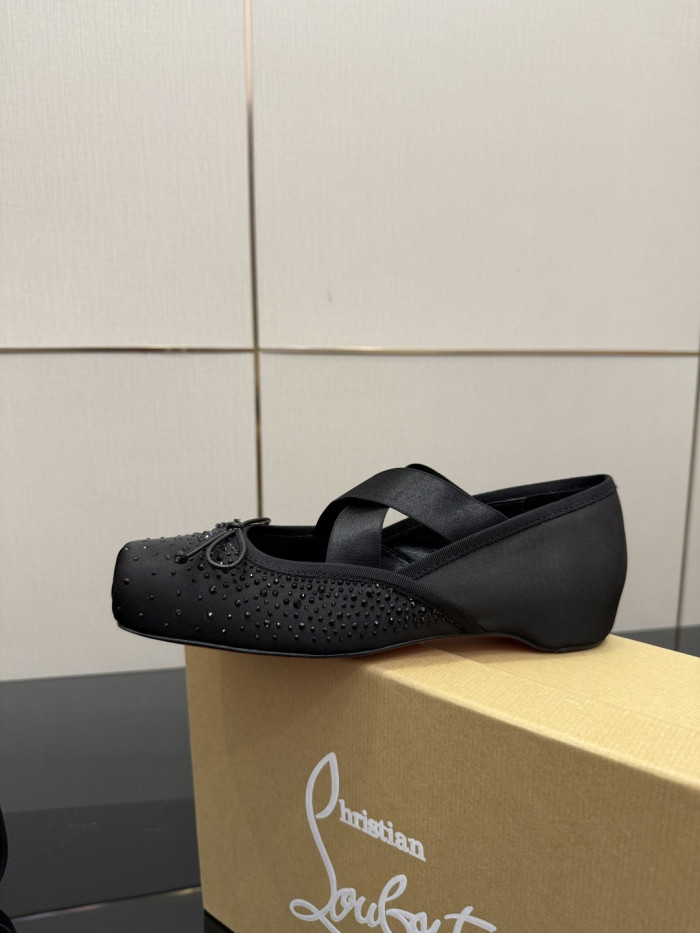 High quality women flat shoes,with box,size 35-41, SS120-399