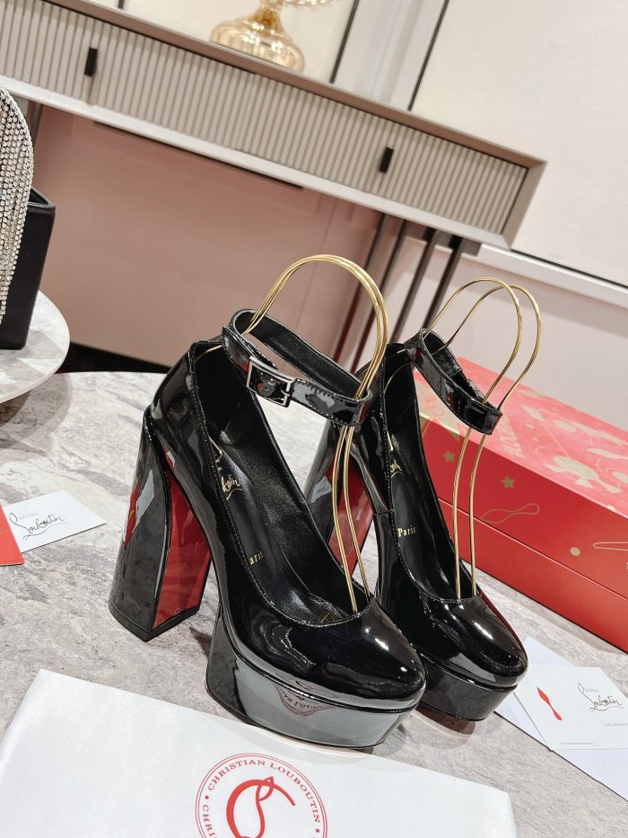 High quality women heel shoes,with box,size 35-42, SS120-382