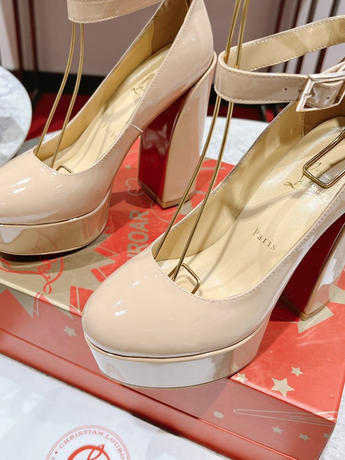 High quality women heel shoes,with box,size 35-42, SS120-383