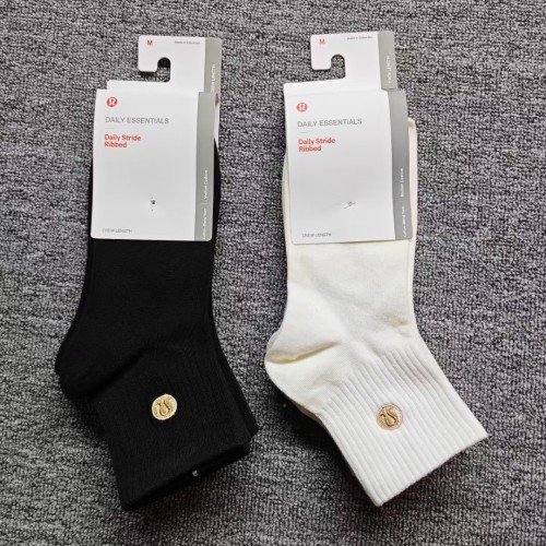 Embroidery breathable sports cotton socks for women， 3 pairs,free size,CL15.5-157