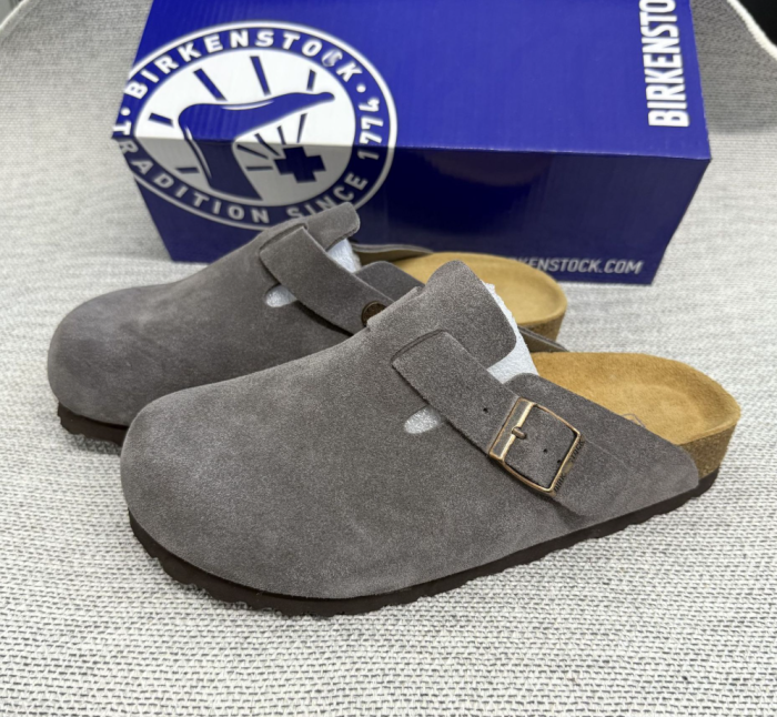 Men women cork vintage beach slippers casual shoes ,with box,size 35-45, SS60-2394-2401