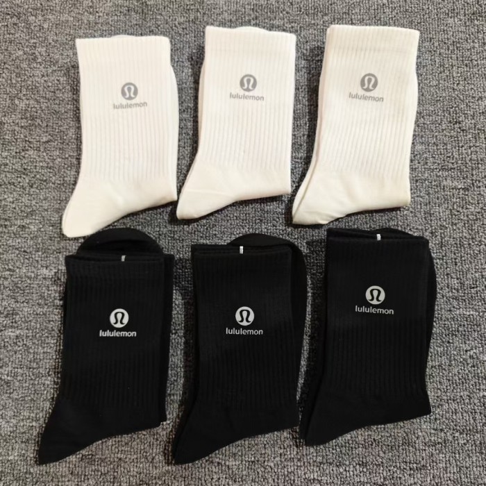 Breathable sports cotton socks for women， 3 pairs,free size,CL15.5-158