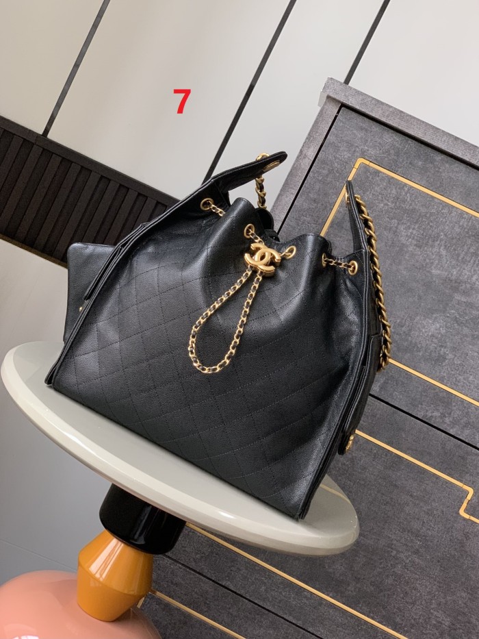 Cow Leather bag top quality ,no box, with dust bag. size 40*30*15cm , B200-7