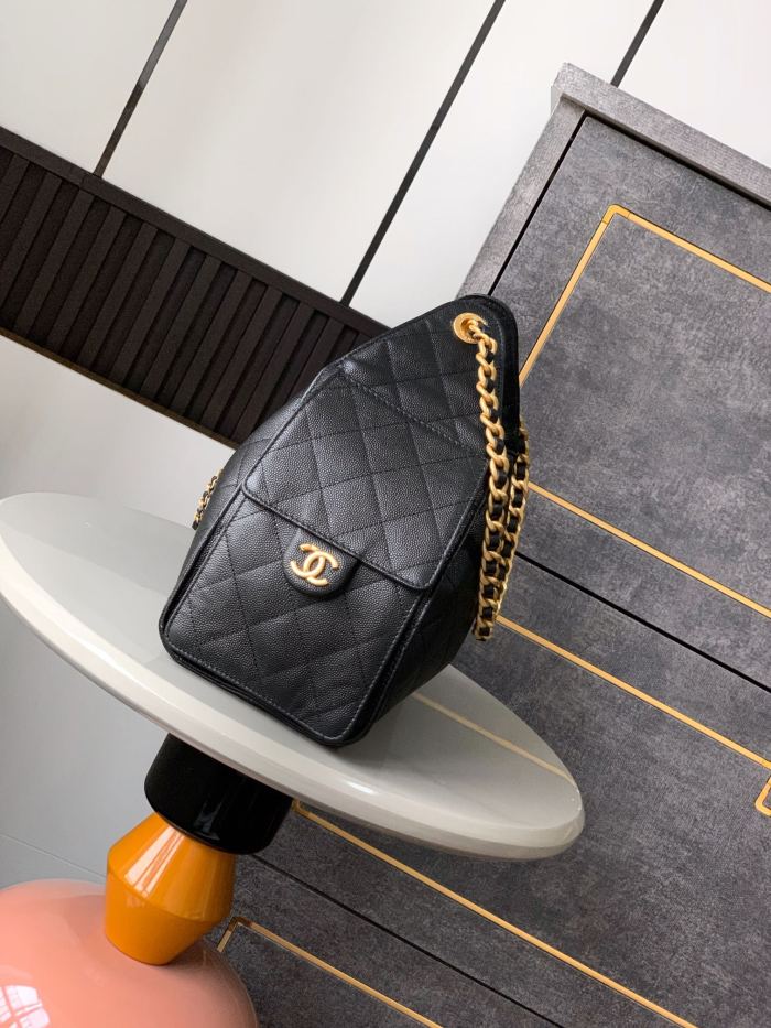 Cow Leather bag top quality ,no box, with dust bag. size 30*26*14cm , B200-6