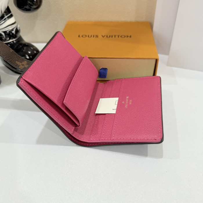 Leather wallet,5A,with box,size 11 x 8.5 x 2cm,B35-354