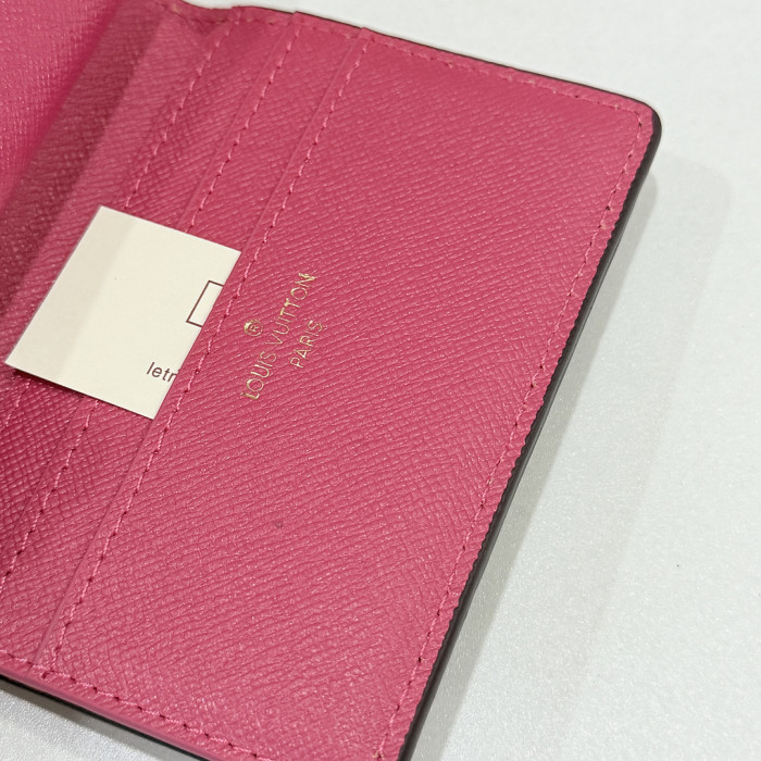Leather wallet,5A,with box,size 11 x 8.5 x 2cm,B35-354