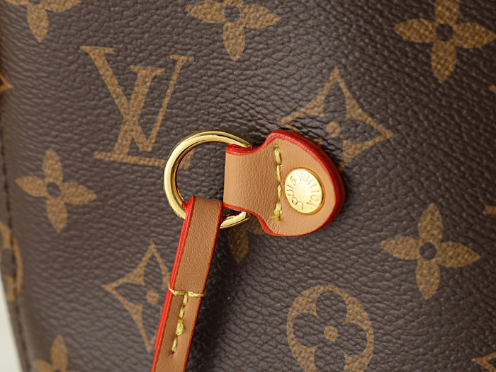 Split leather Neverfull Inside Out MM bag,4A,no box,size 32 x 28 x 14cm,B75-497