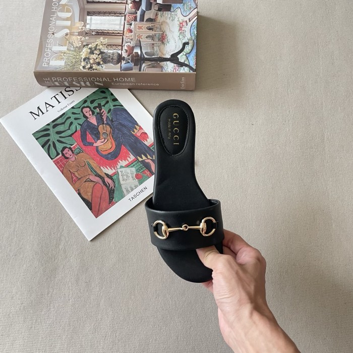 Women's flat slippers shoes, size 35-42, SS50-2137