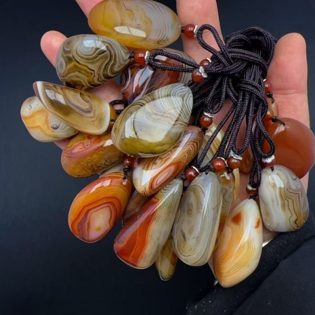 Wholesale Bulk Natural Spirit sardine Necklace Ruby Pendant Crystal Jewelry Gift
