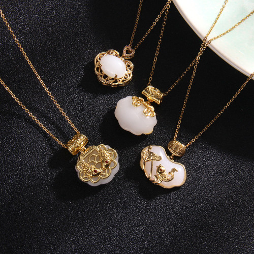 Retro white jade pendant necklace for women, fish four-leaf clover longevity lock, charming necklace