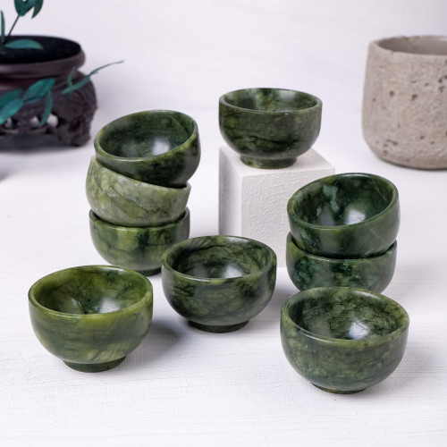 Wholesale natural spiritual healing crystal green jade bowls and jade home decoration tea cups.