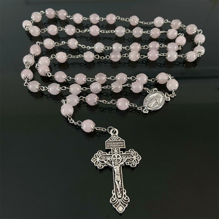 The latest pink jade beaded prayer bead necklace for Catholics, a silver heart magic medal