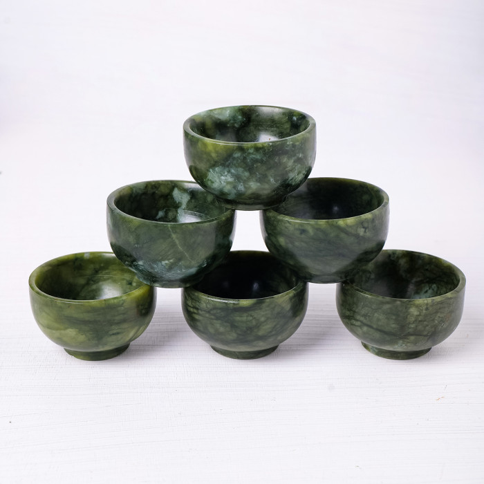 Wholesale natural spiritual healing crystal green jade bowls and jade home decoration tea cups.