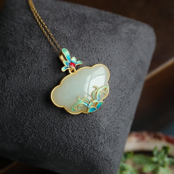 Chinese-style old Beijing blue burning pure silver electroplated green jade necklace accessory pendant 18k gold