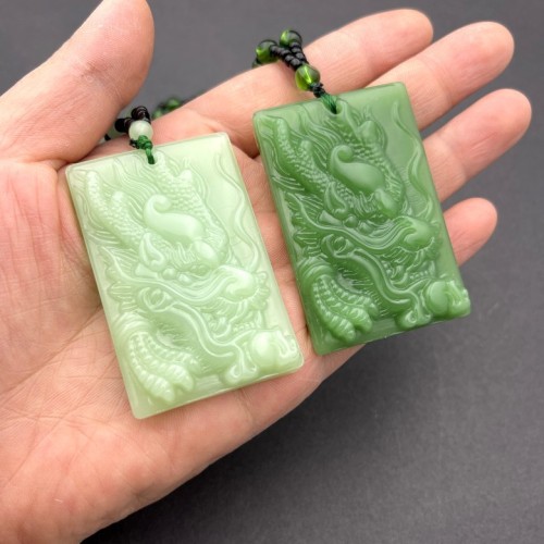 New fashionable green jade hand-carved dragon hollowed-out jade pendant necklace multi-color Chinese amulet couple lucky jewelry