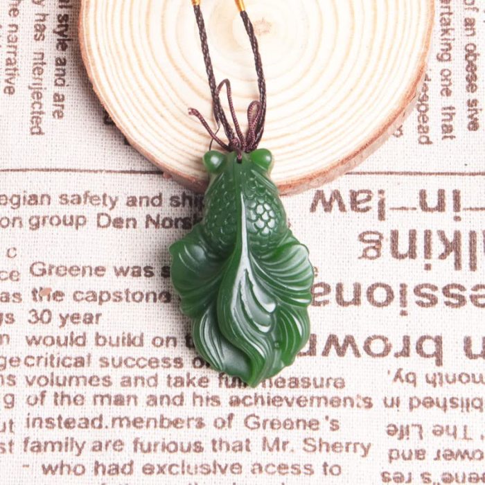 Opexicos 1Pcs Jadeite Goldfish Hand-Carved Jadeite Jade Pendant Necklace