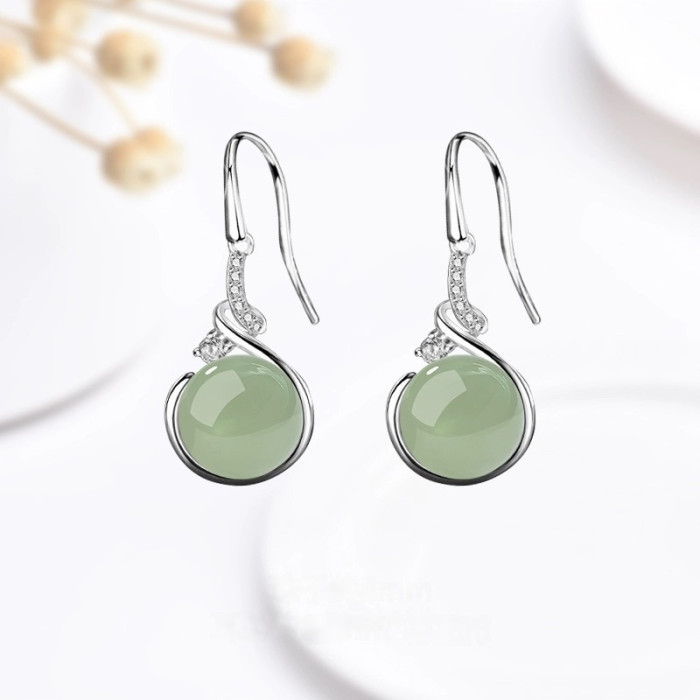Retro, simple and elegant earrings, water drop lamp, luxurious Chinese beaded hook earrings, women's party accessories