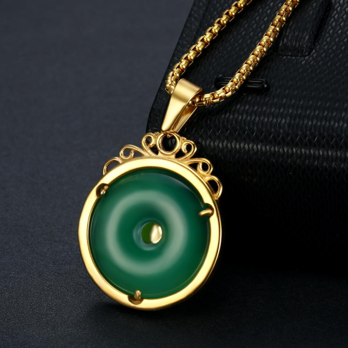 2023 Stainless steel green jade Dragon pendant necklace, jade necklace, dragon lucky charm, 18k gold, bestseller, must-have for trendy men, manufacturer wholesale