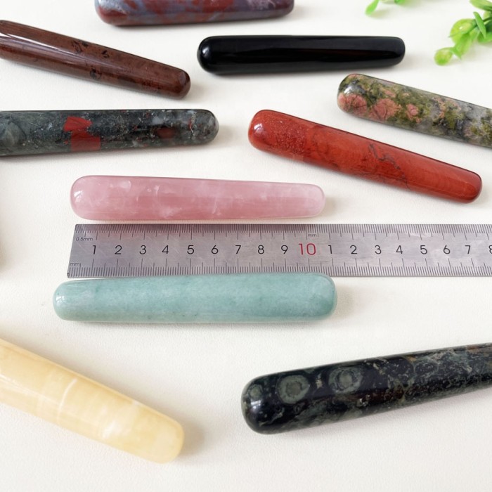 Hot-selling natural jade crystal Yoni women's healing massage sticks