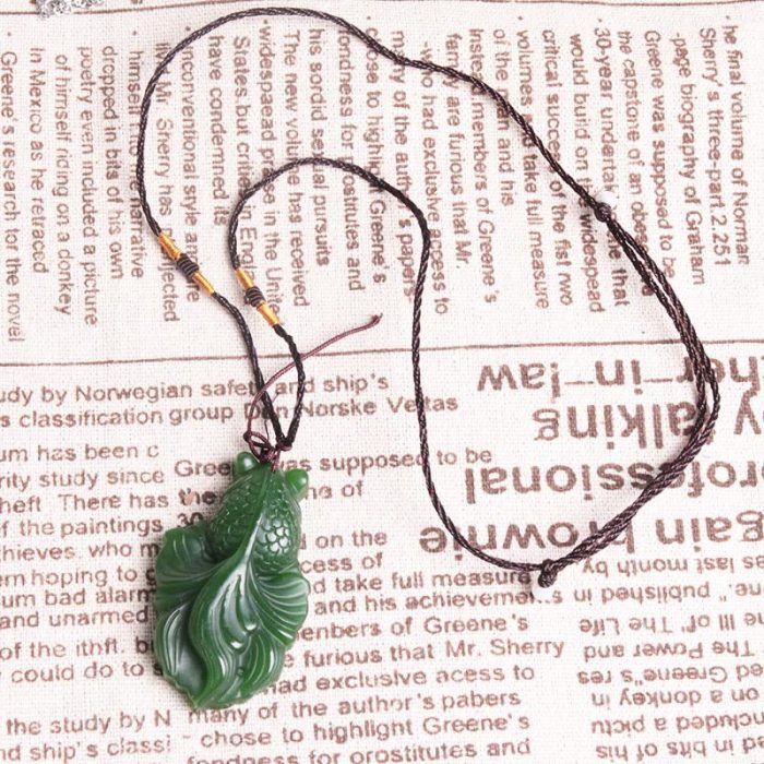 Opexicos 1Pcs Jadeite Goldfish Hand-Carved Jadeite Jade Pendant Necklace
