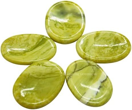 Green Jade Aventurine Worry Stone Crystals and Healing Stones - Worry Stones for Stress Relief Gifts - Piedra Crystal Fidget for Meditation - Unique Stocking Stuffers and Birthday Gifts for Women, Men