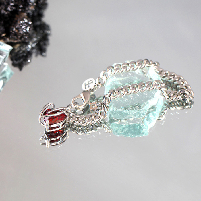 Women's heart-shaped crystal bracelet, charming loose crystal bracelet