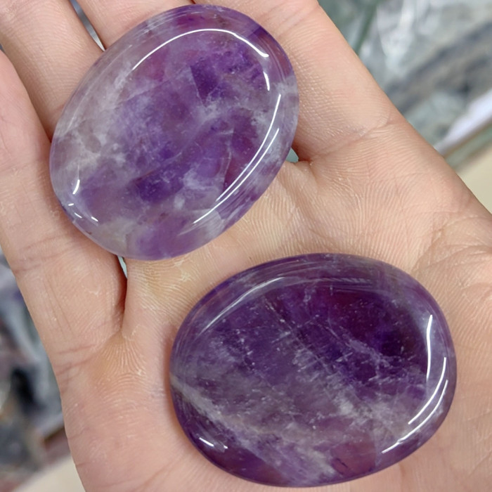 Natural gemstone quartz, palm carving handicraft frosted quartz 45x35x8MM