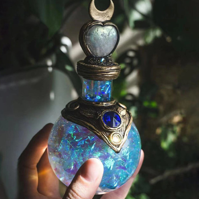 New creative angel halo resin handcrafted items and Moon Crystal Witch Magic bottle for spiritual healing