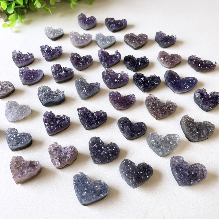 Wholesale hand-carved mini heart-shaped natural crystal amethyst clusters, essential gifts for loved ones and friends