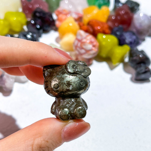 High-quality rose quartz Hello Kt crystal kitten mini Engraved stone Hello Cat crystal engraved energy and healing