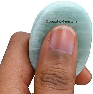 Green Jade Aventurine Worry Stone Crystals and Healing Stones - Worry Stones for Stress Relief Gifts - Piedra Crystal Fidget for Meditation - Unique Stocking Stuffers and Birthday Gifts for Women, Men