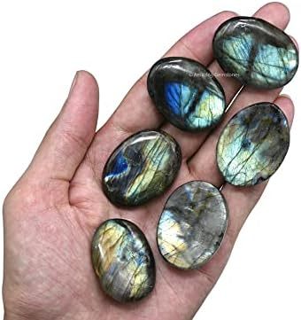 Green Jade Aventurine Worry Stone Crystals and Healing Stones - Worry Stones for Stress Relief Gifts - Piedra Crystal Fidget for Meditation - Unique Stocking Stuffers and Birthday Gifts for Women, Men