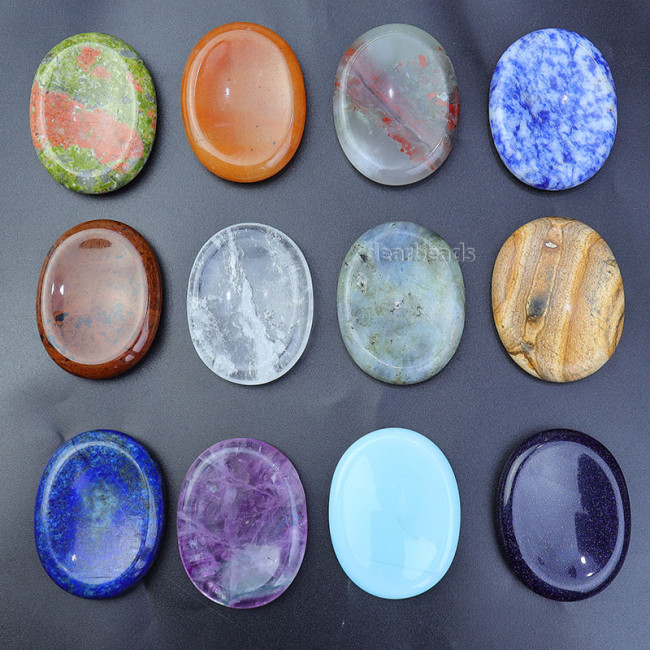 Natural gemstone quartz, palm carving handicraft frosted quartz 45x35x8MM
