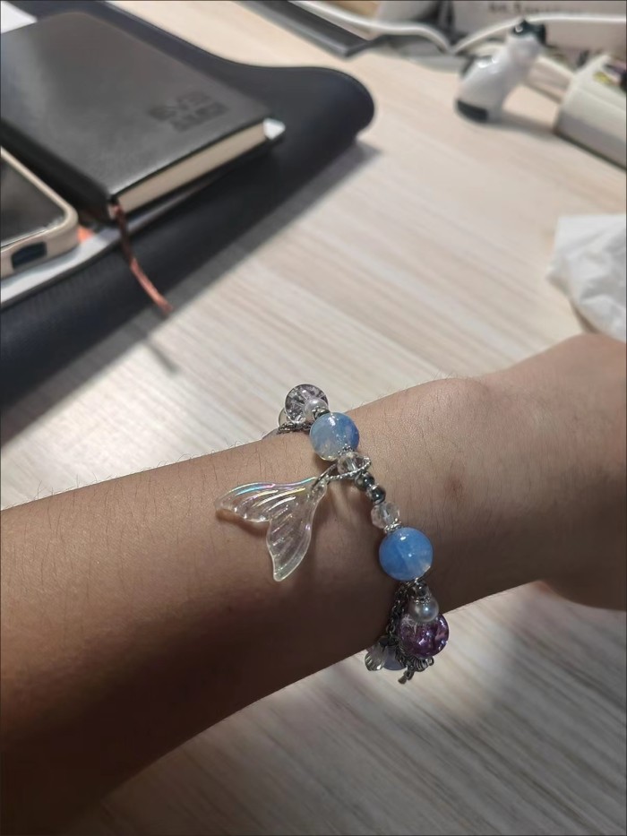 The same style of heart-shaped deep space bracelet as the game, fashionable and cute crystal bead Kawaii cartoon Rafi Erziyu fish tail accessory accessory toy