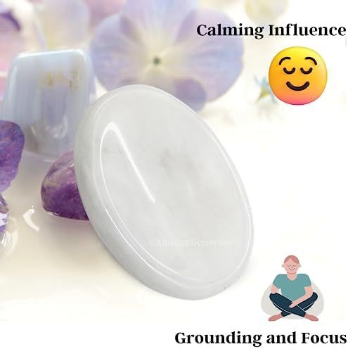 Green Jade Aventurine Worry Stone Crystals and Healing Stones - Worry Stones for Stress Relief Gifts - Piedra Crystal Fidget for Meditation - Unique Stocking Stuffers and Birthday Gifts for Women, Men