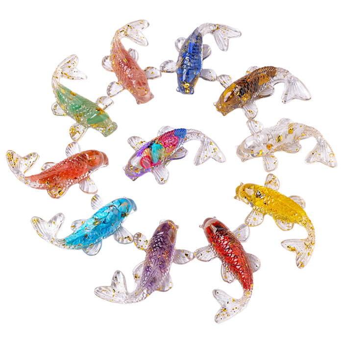 Natural crystal crushed stone koi fish tank, decorative small statues, colorful goldfish handicrafts, household car garden, feng shui, good luck