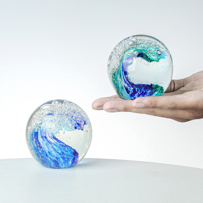 Hand-blown glass art bubble wave ocean-themed glass crystal ball paperweight home decoration collectible
