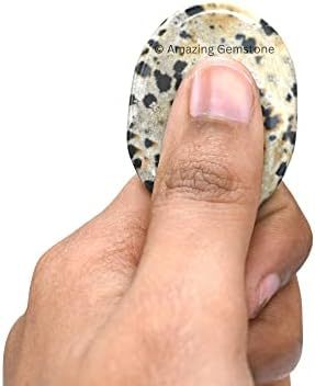 Green Jade Aventurine Worry Stone Crystals and Healing Stones - Worry Stones for Stress Relief Gifts - Piedra Crystal Fidget for Meditation - Unique Stocking Stuffers and Birthday Gifts for Women, Men